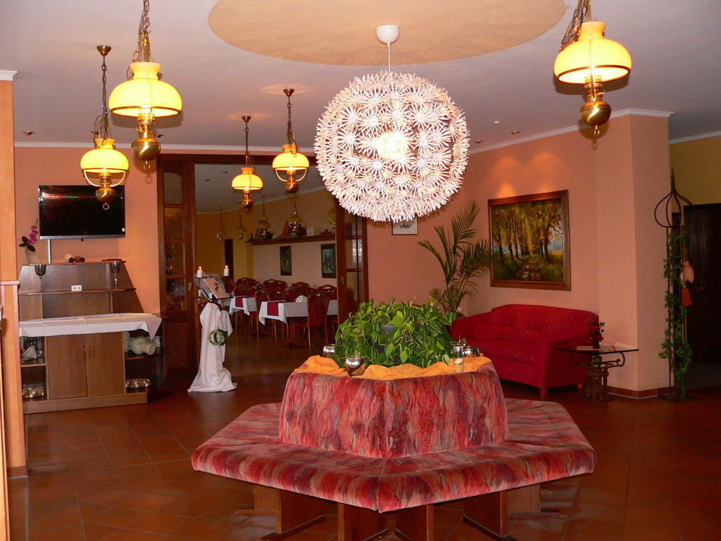 Hotel Trebeltal Demmin Luaran gambar