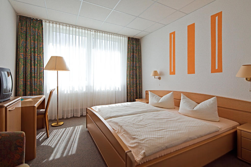Hotel Trebeltal Demmin Luaran gambar